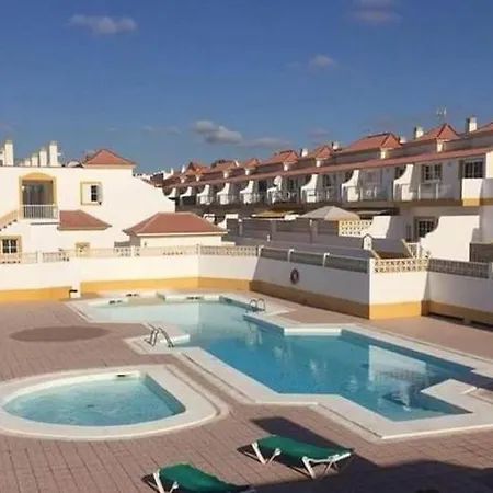 Casa Macon Gold דירה